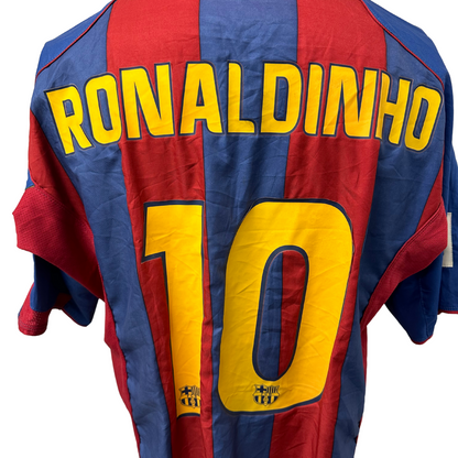 Ronaldinho Barcelona 2004/05 Hjemmebane